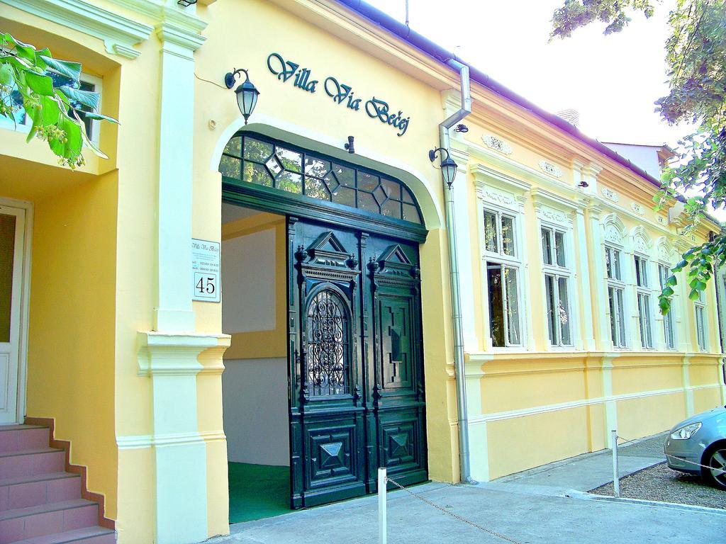 Villa Via Becej Exterior photo